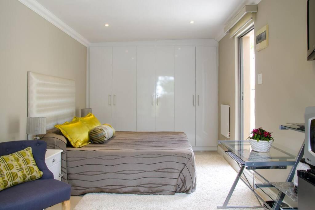 Echo Friendly Sunny Contemporary Garden Flat Daire Cape Town Dış mekan fotoğraf